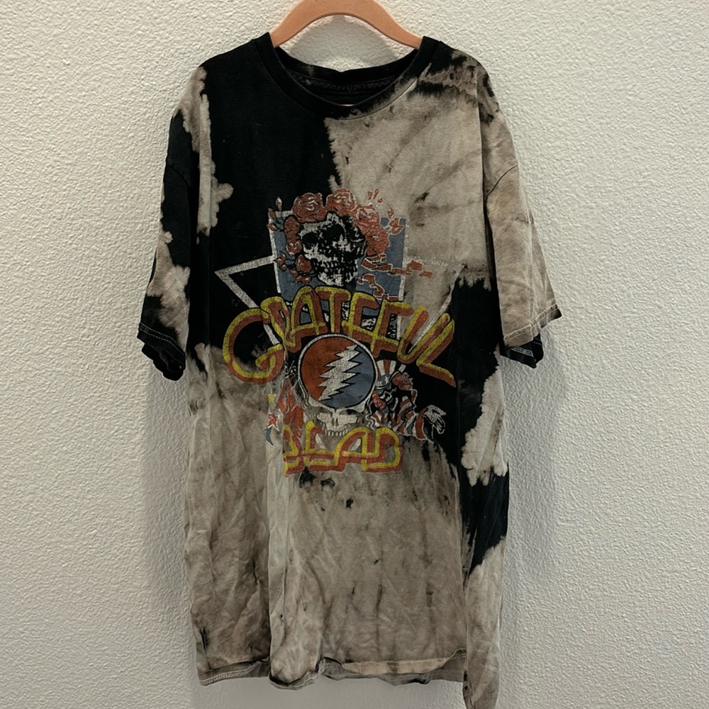 grateful dead urban outfitters tee